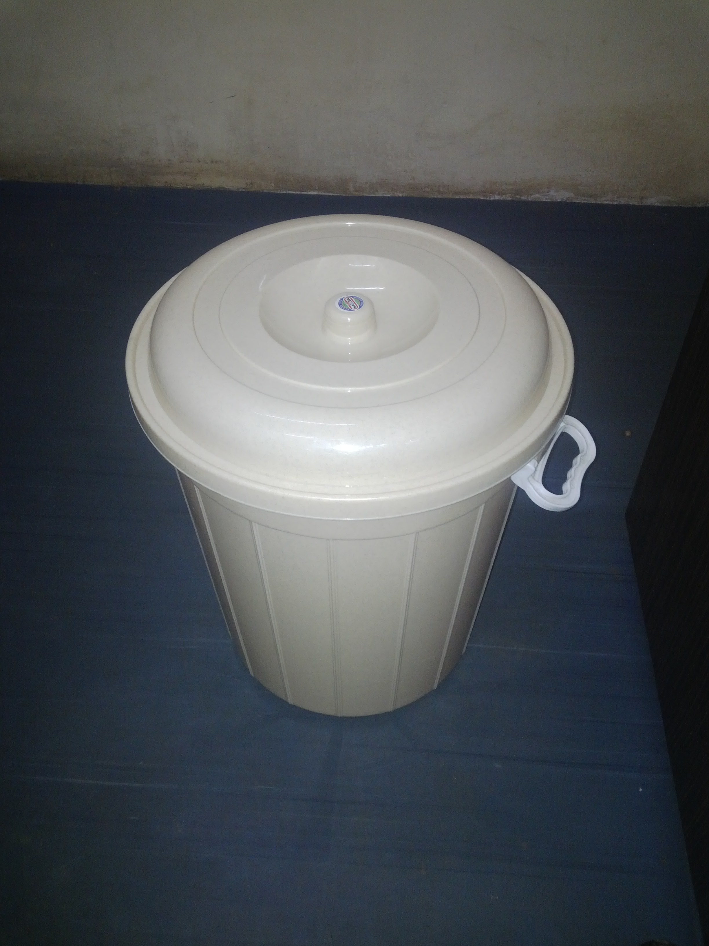 Plasttic home hold products (3)